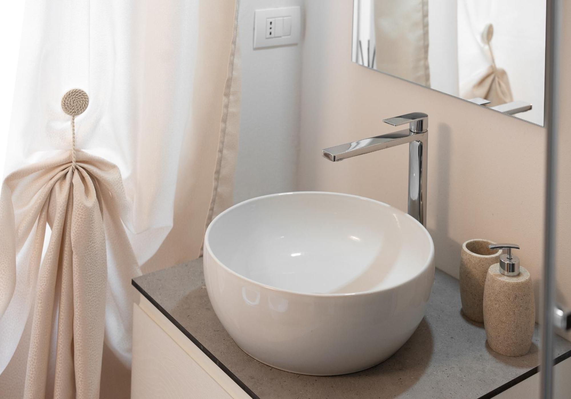 Freedom Suites Parma Kültér fotó